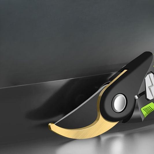 Almadar™ Heavy Duty – Gardening Cutter Tool